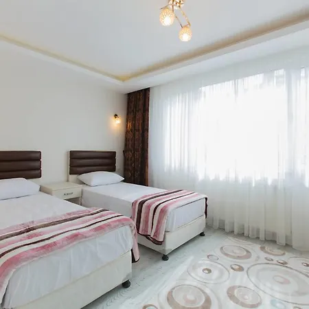 Taksimum Szálloda 3*